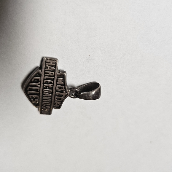 Harley-Davidson 925 Sterling Silver Bar and Shield Logo Motorcycle Biker Pendant - Picture 10 of 16
